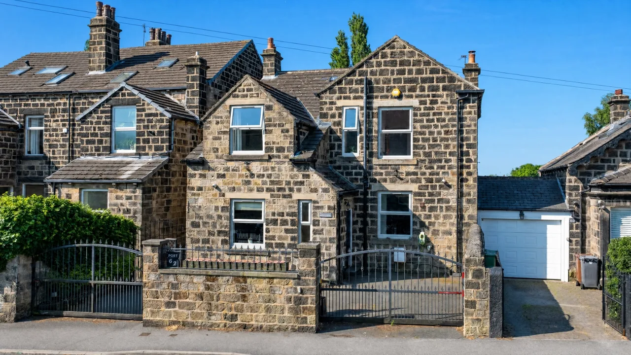 Broadgate Lane, Horsforth, LS18, photo 34