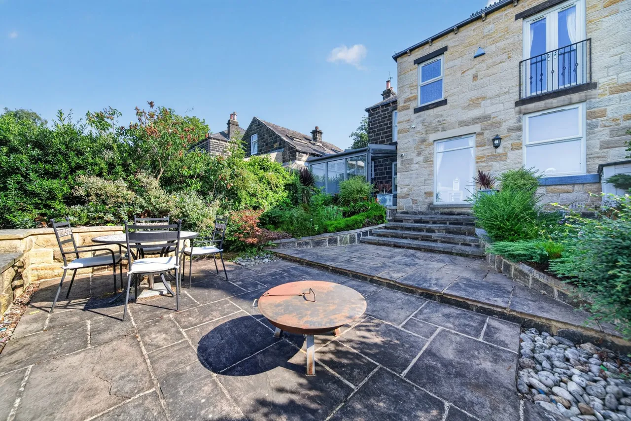 Broadgate Lane, Horsforth, LS18, photo 23