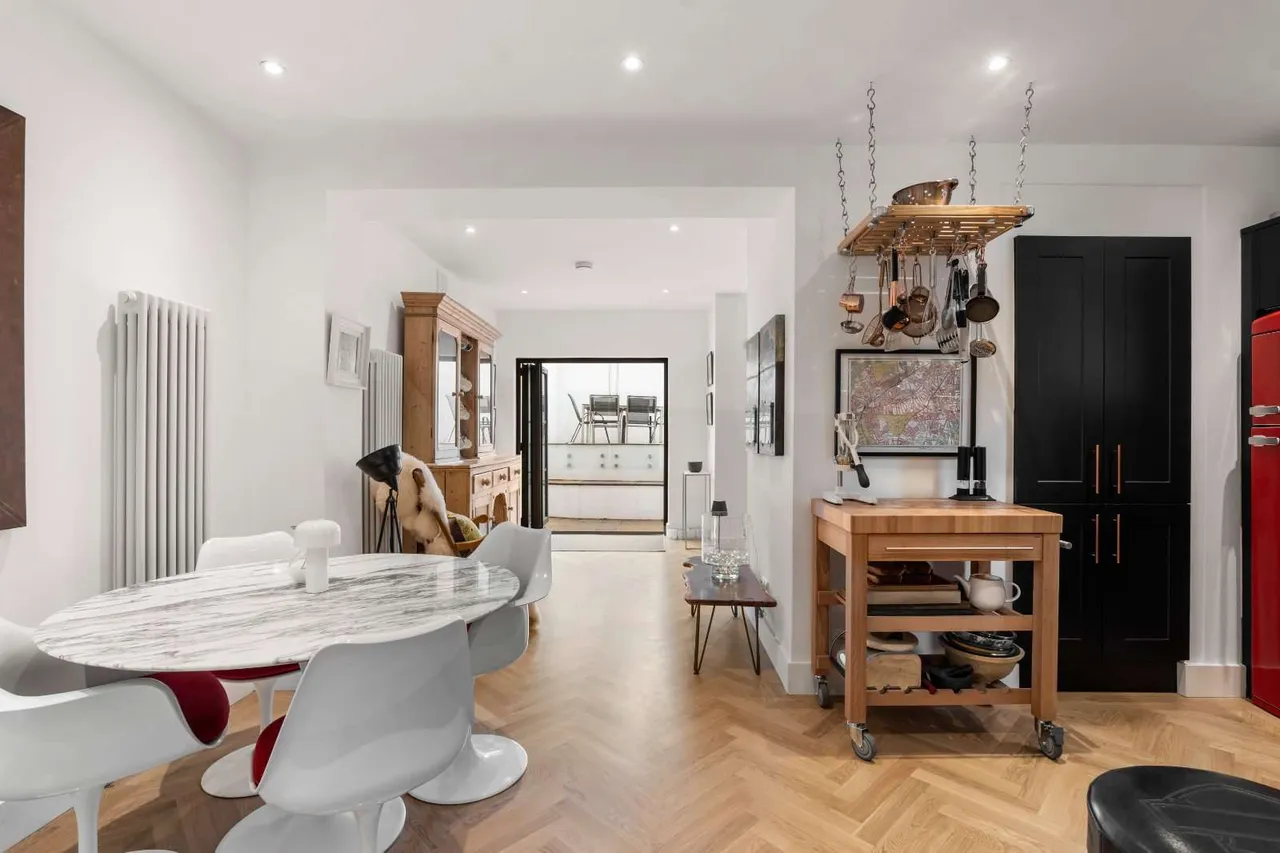 St. John's Hill, London, SW11 1SH, photo 10