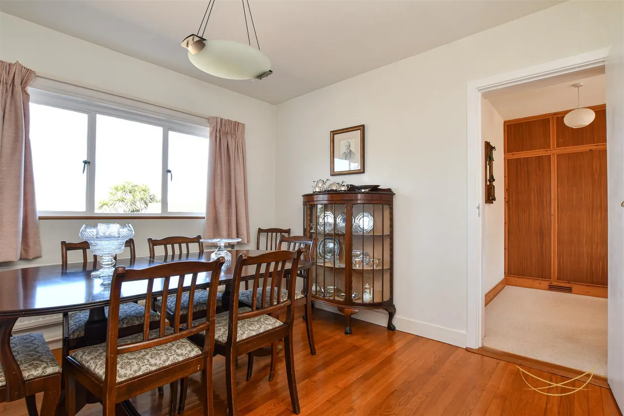 Whin Road, Ballygally, Larne, BT40 2QJ, photo 27