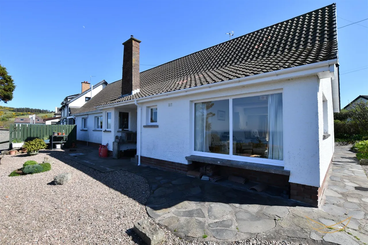 Whin Road, Ballygally, Larne, BT40 2QJ, photo 48