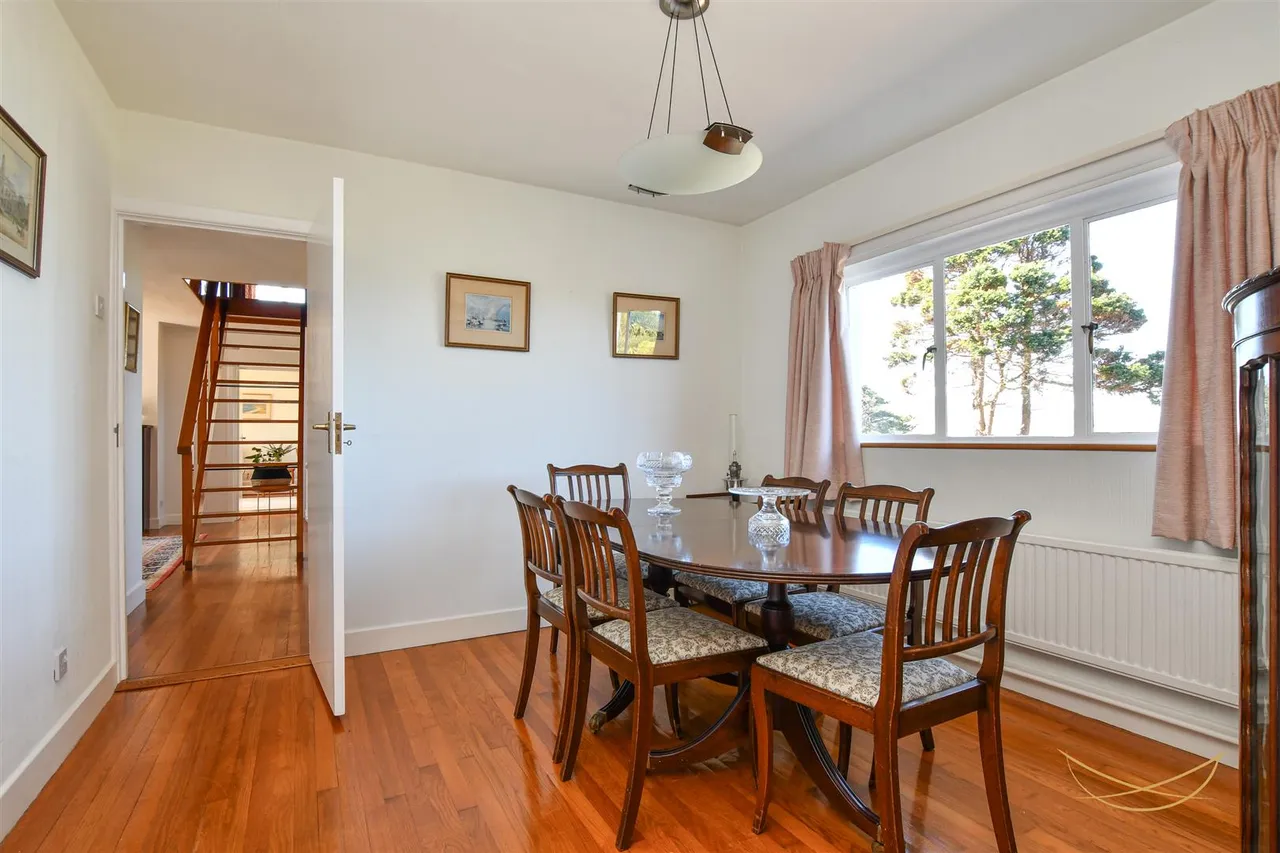 Whin Road, Ballygally, Larne, BT40 2QJ, photo 28