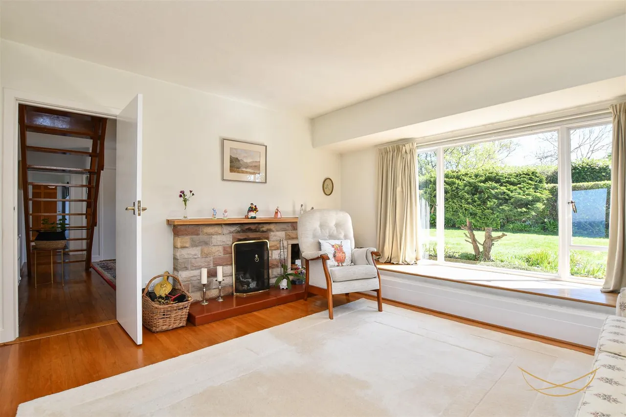 Whin Road, Ballygally, Larne, BT40 2QJ, photo 21