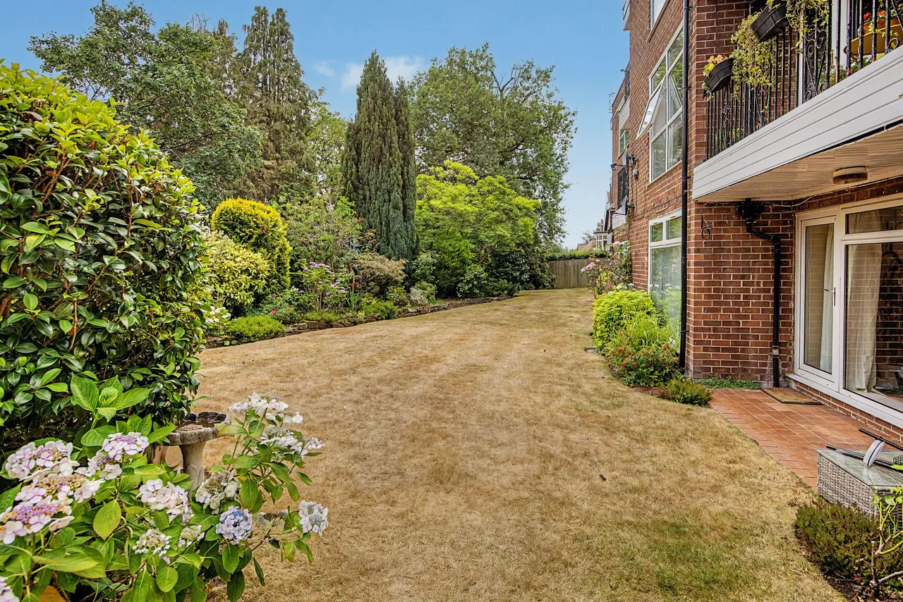 Beaulieu, Altrincham, photo 14