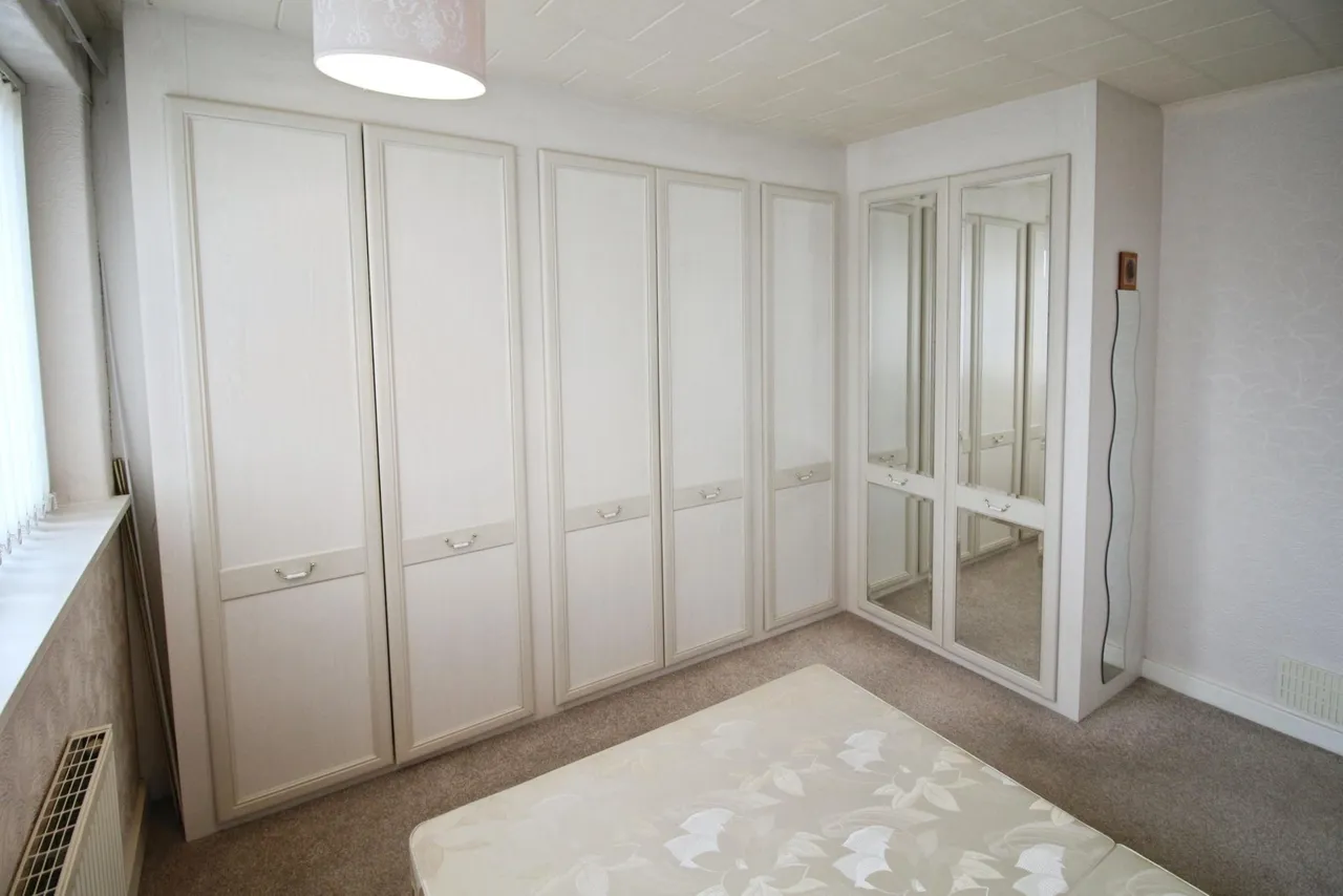 Redhill Crescent, Wakefield, WF3, photo 9