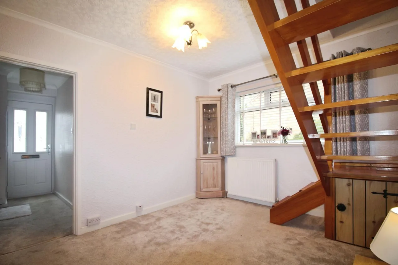Redhill Crescent, Wakefield, WF3, photo 13
