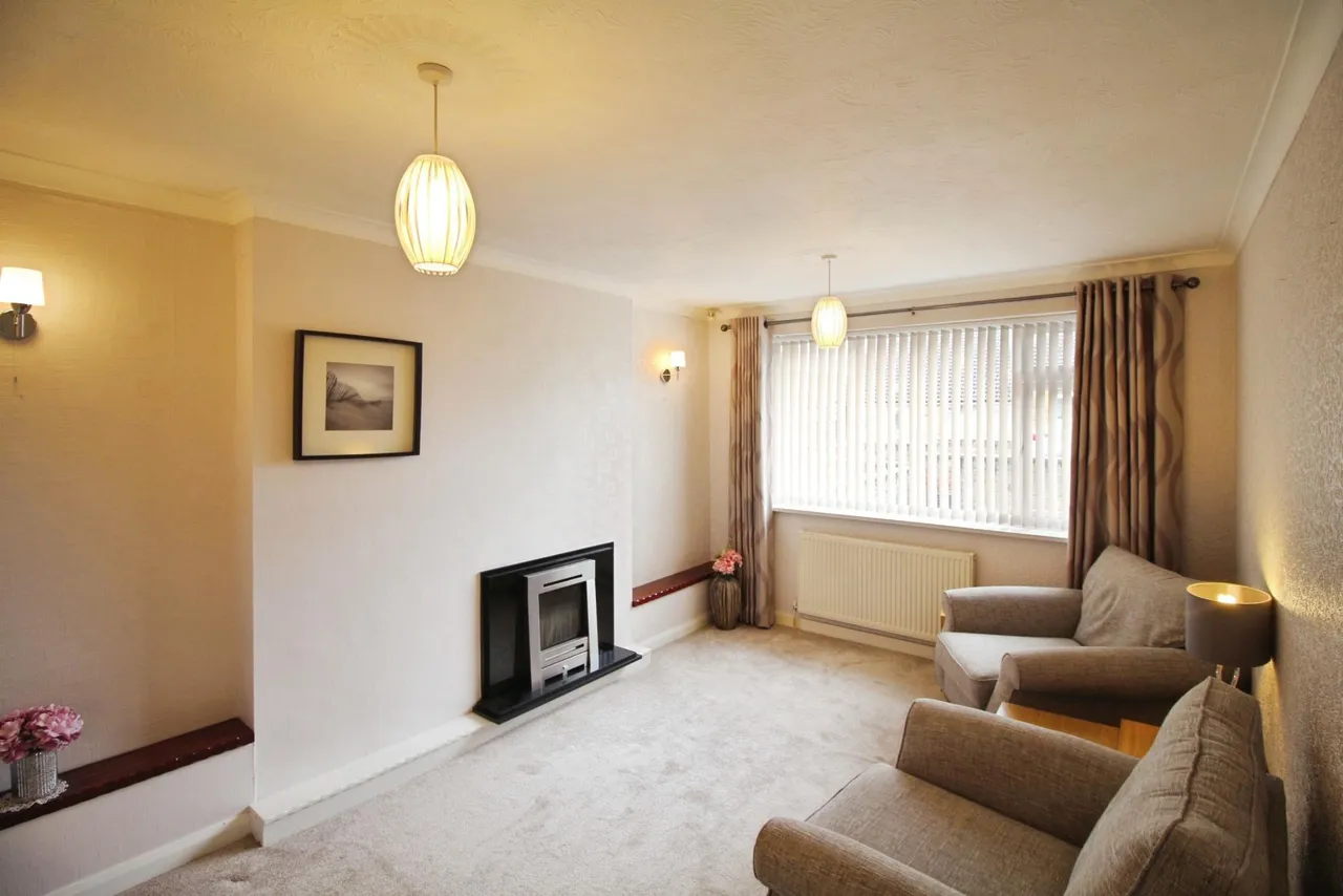 Redhill Crescent, Wakefield, WF3, photo 4