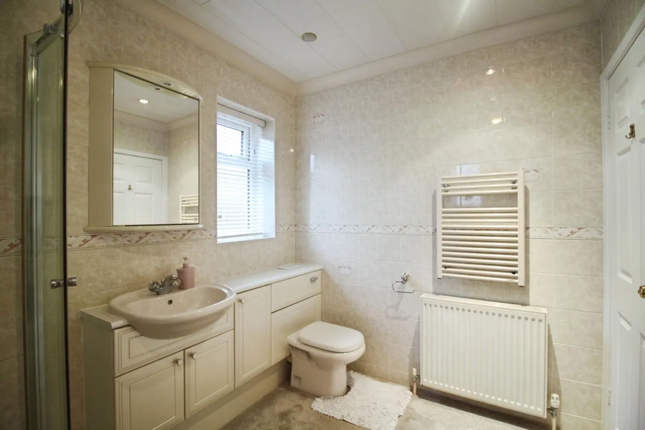Redhill Crescent, Wakefield, WF3, photo 12