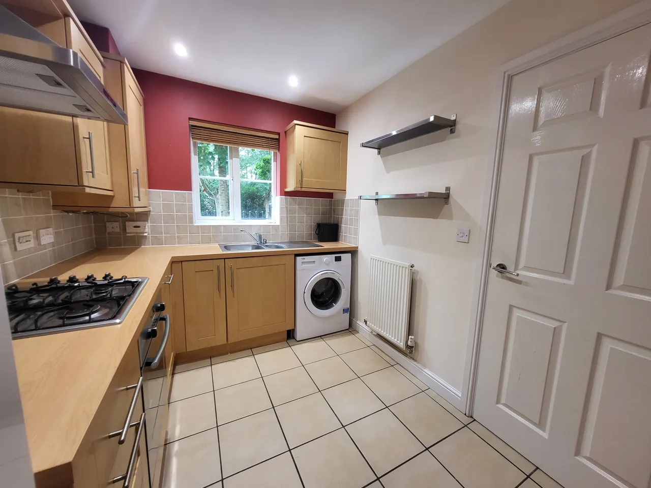 3 bed house to rent, Redhouse, Swindon, SN25