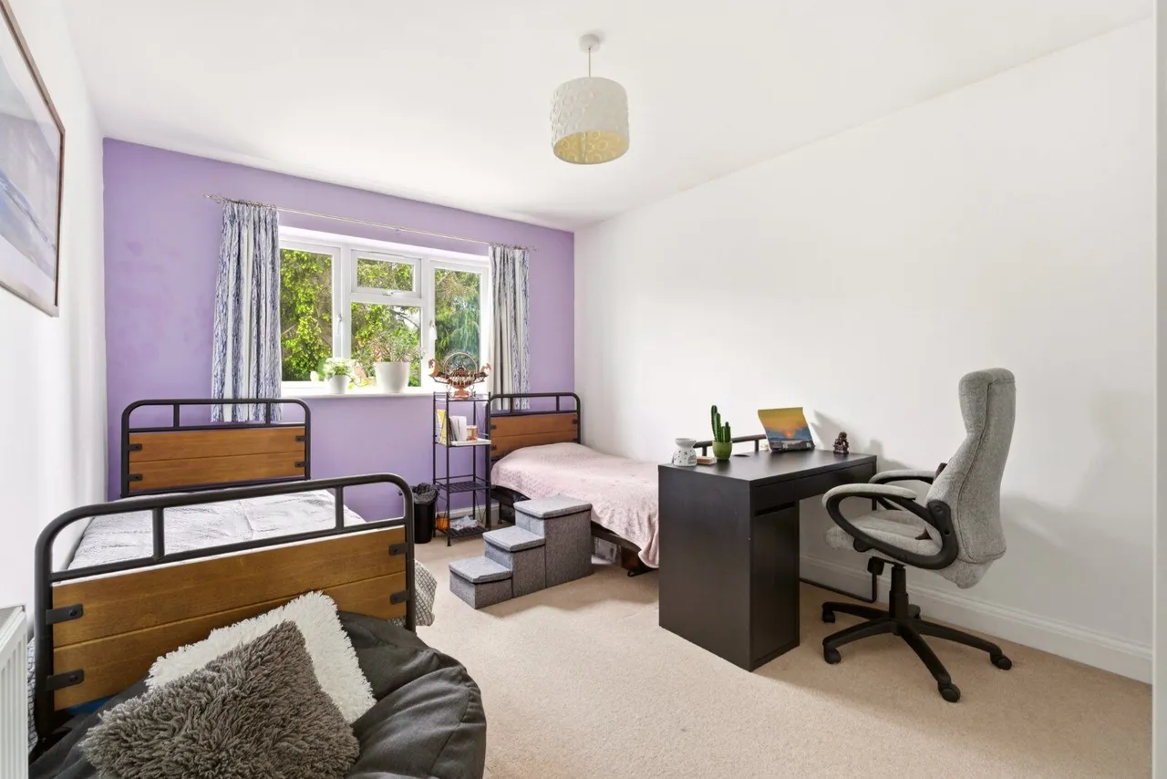 Watford Road, St. Albans, AL2, photo 16