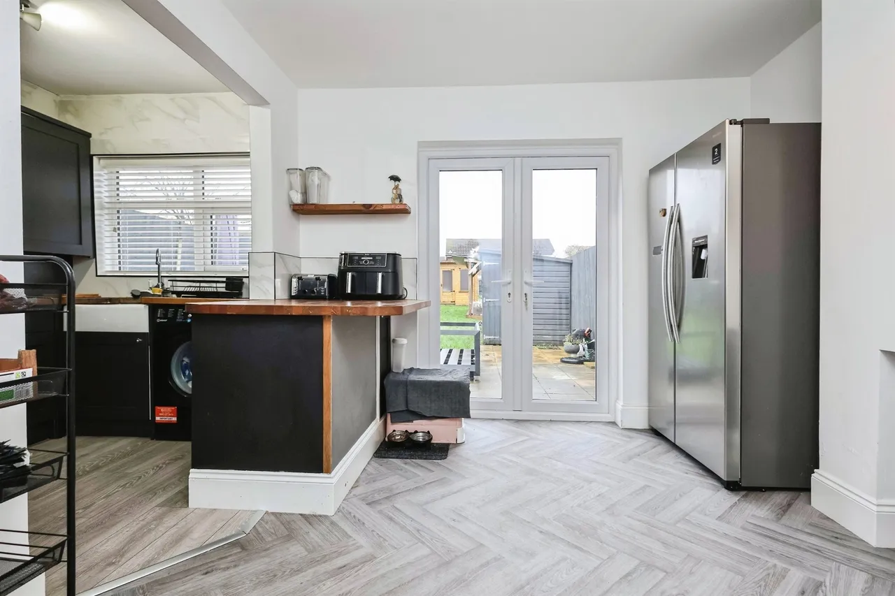 Uplands Avenue, Rowley Regis, B65, photo 6