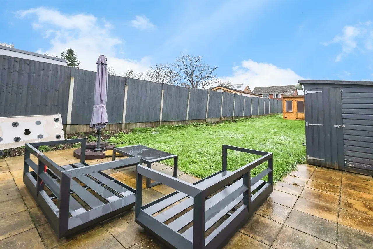 Uplands Avenue, Rowley Regis, B65, photo 8