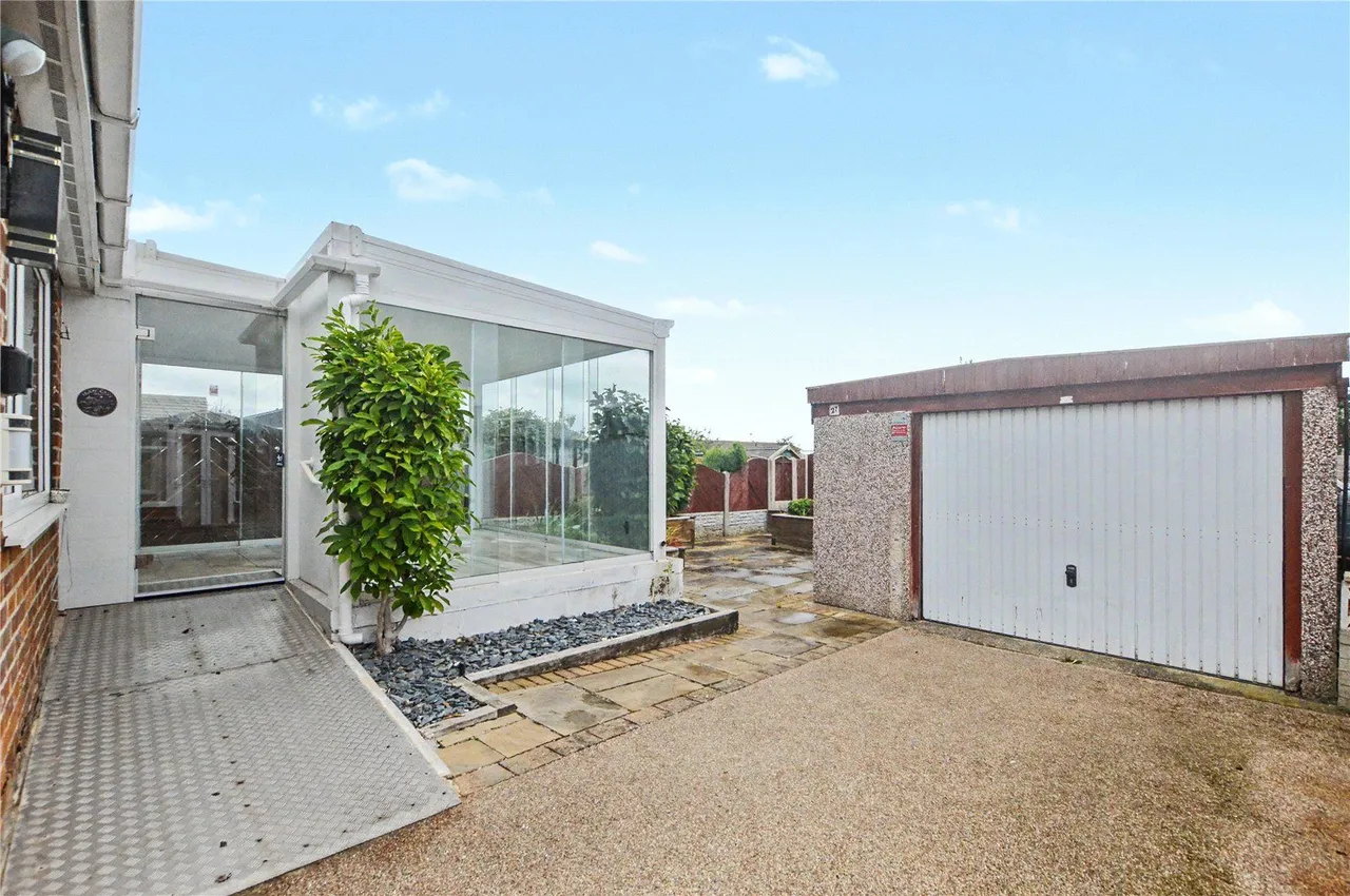 High Ridge Avenue, Rothwell, LS26, photo 11