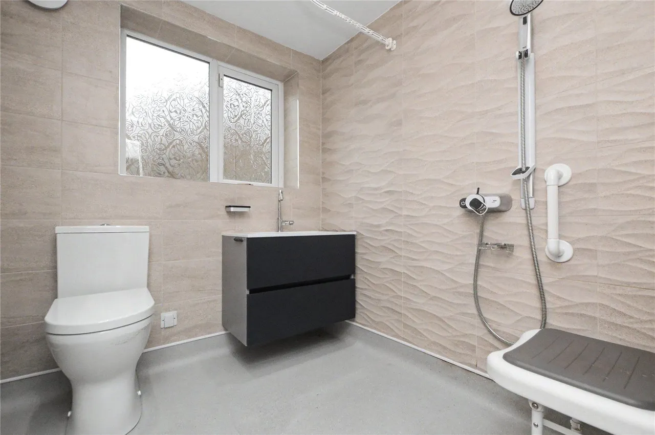 High Ridge Avenue, Rothwell, LS26, photo 10