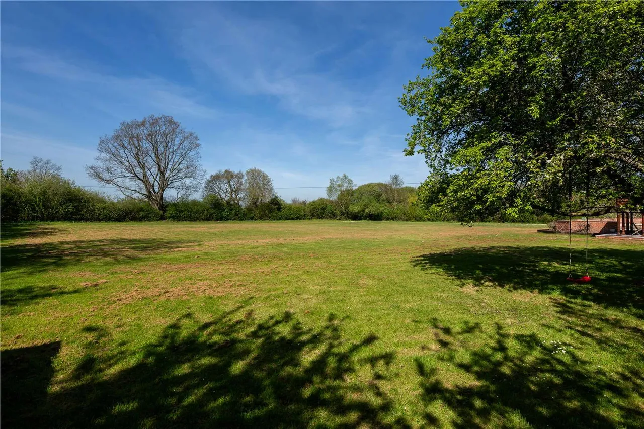 The Street, Motcombe, SP7, photo 37