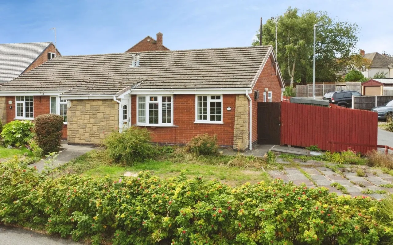 2 bed house for sale, Smisby Road, Ashby-De-La-Zouch, LE65