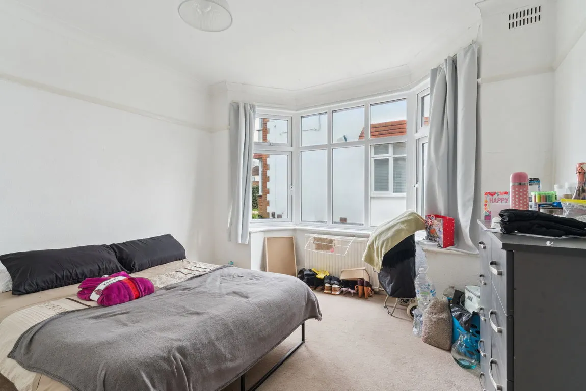West End Court, Pinner, HA5, photo 6