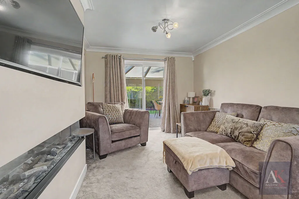 Dell Side Way, Rochdale OL12 6XX, photo 5