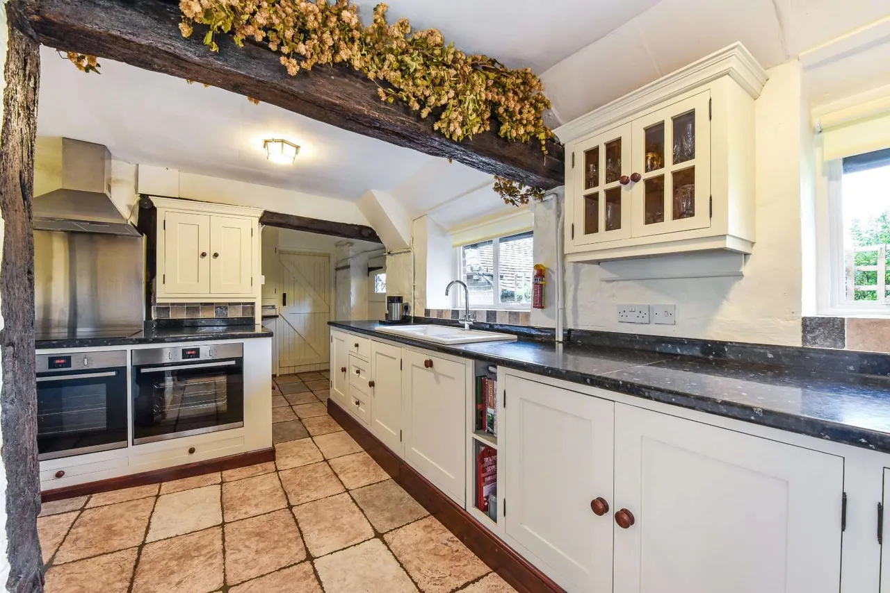 Church Street, Amberley, BN18, photo 12