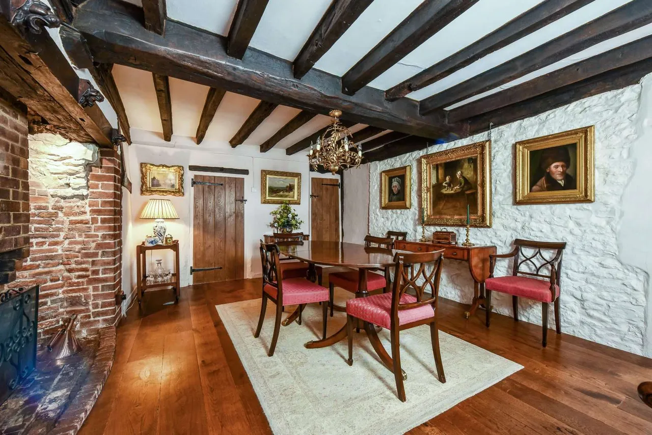Church Street, Amberley, BN18, photo 2