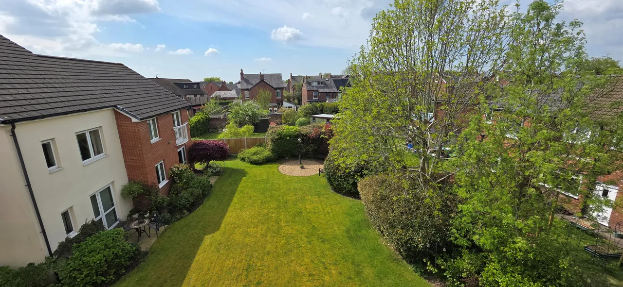 Station Road, Marple, SK6, photo 5