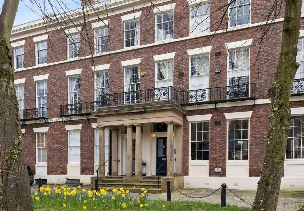 Blackburne Terrace, Liverpool, Merseyside, L8 7PJ, photo 2