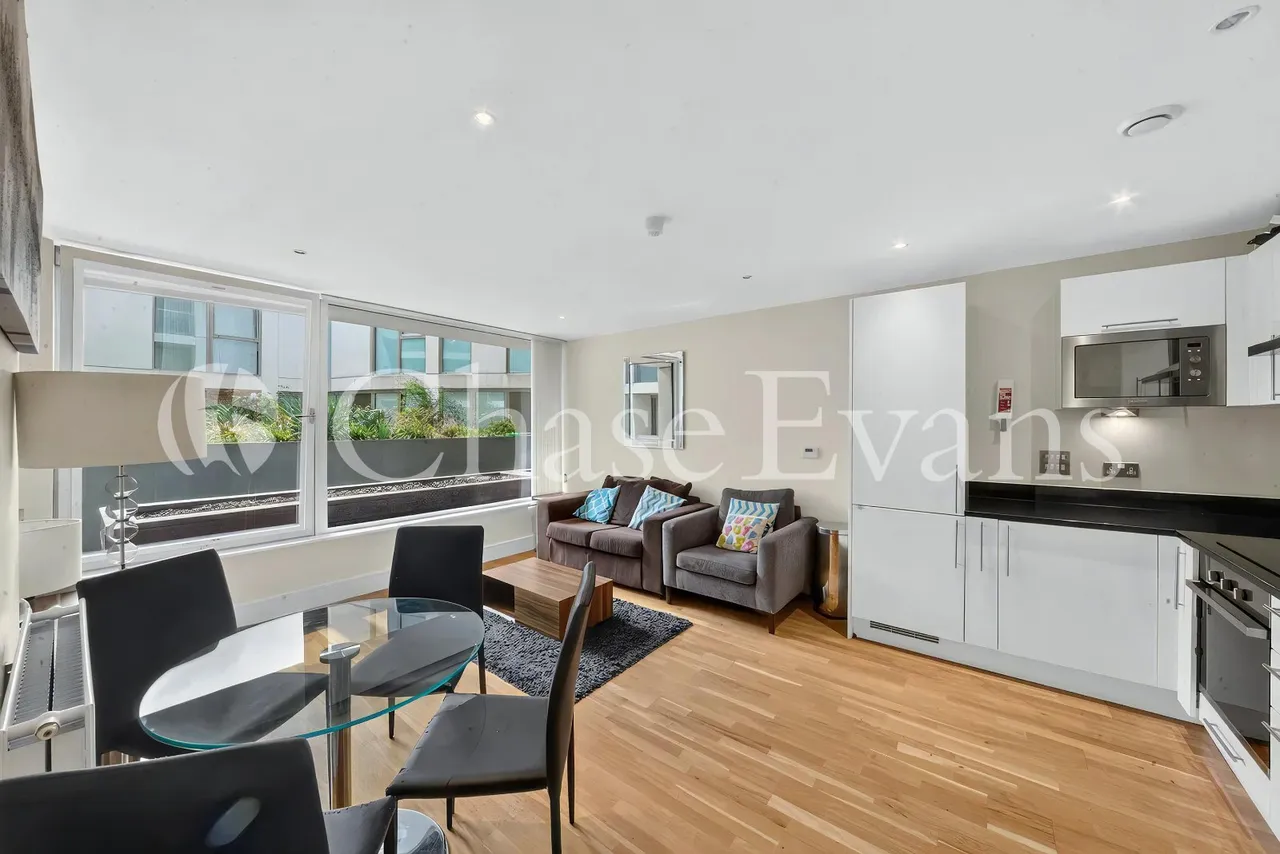 Millharbour, Canary Wharf, E14, photo 3