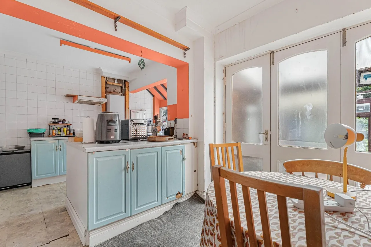Whitchurch Lane, Edgware, HA8, photo 7