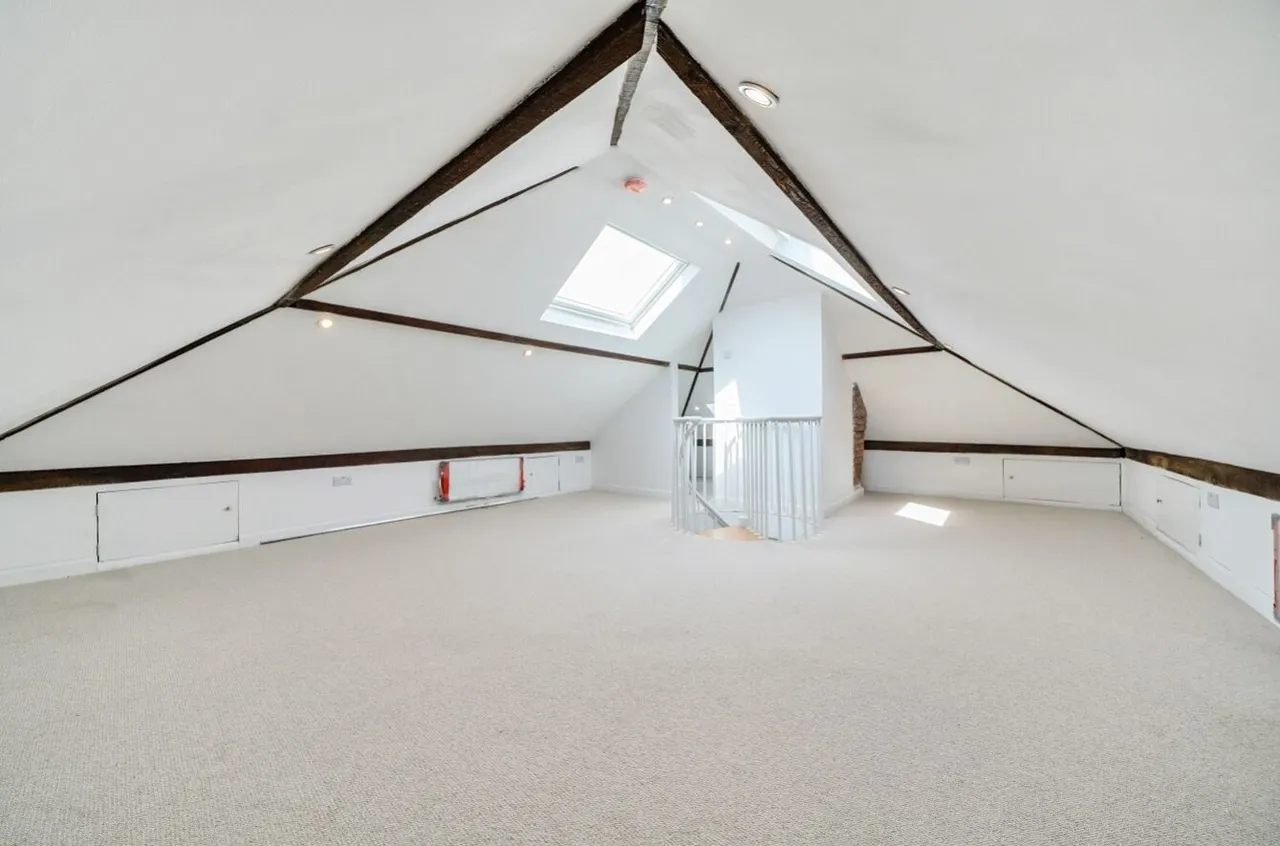 Oakwell Avenue, LS8, photo 8