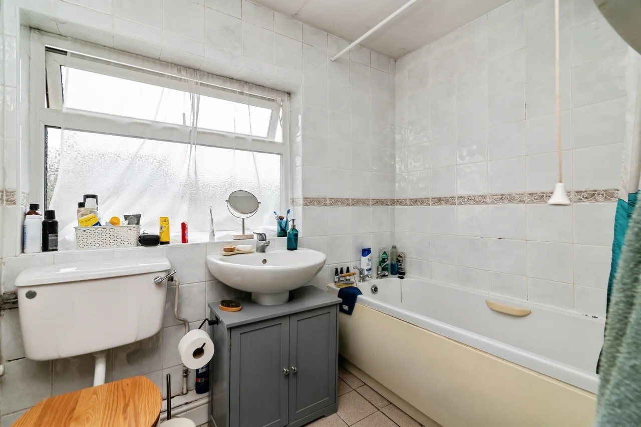 Smithy Close, Nottingham, NG11, photo 11