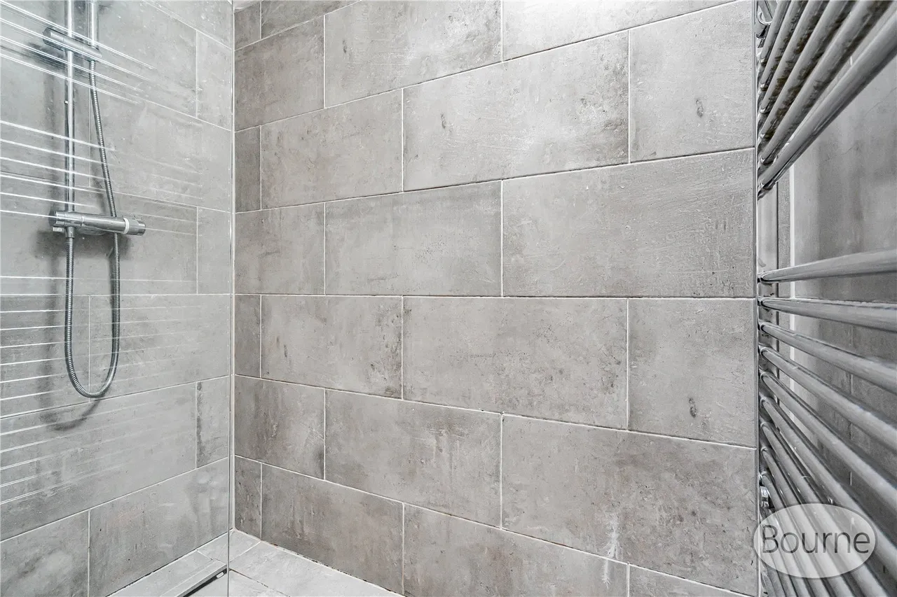 Frimley Road, Ash Vale, GU12, photo 8