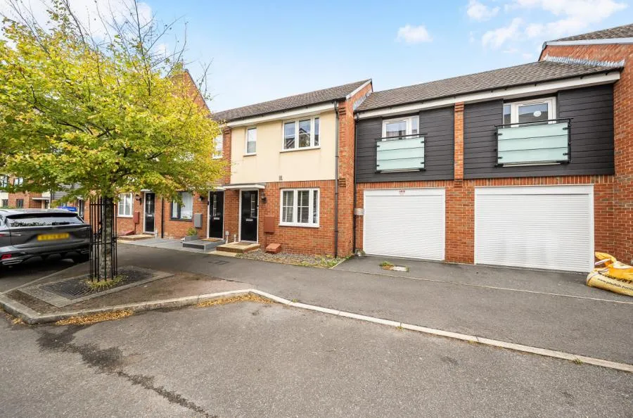 Vauxhall Way, Dunstable, LU6, photo 17
