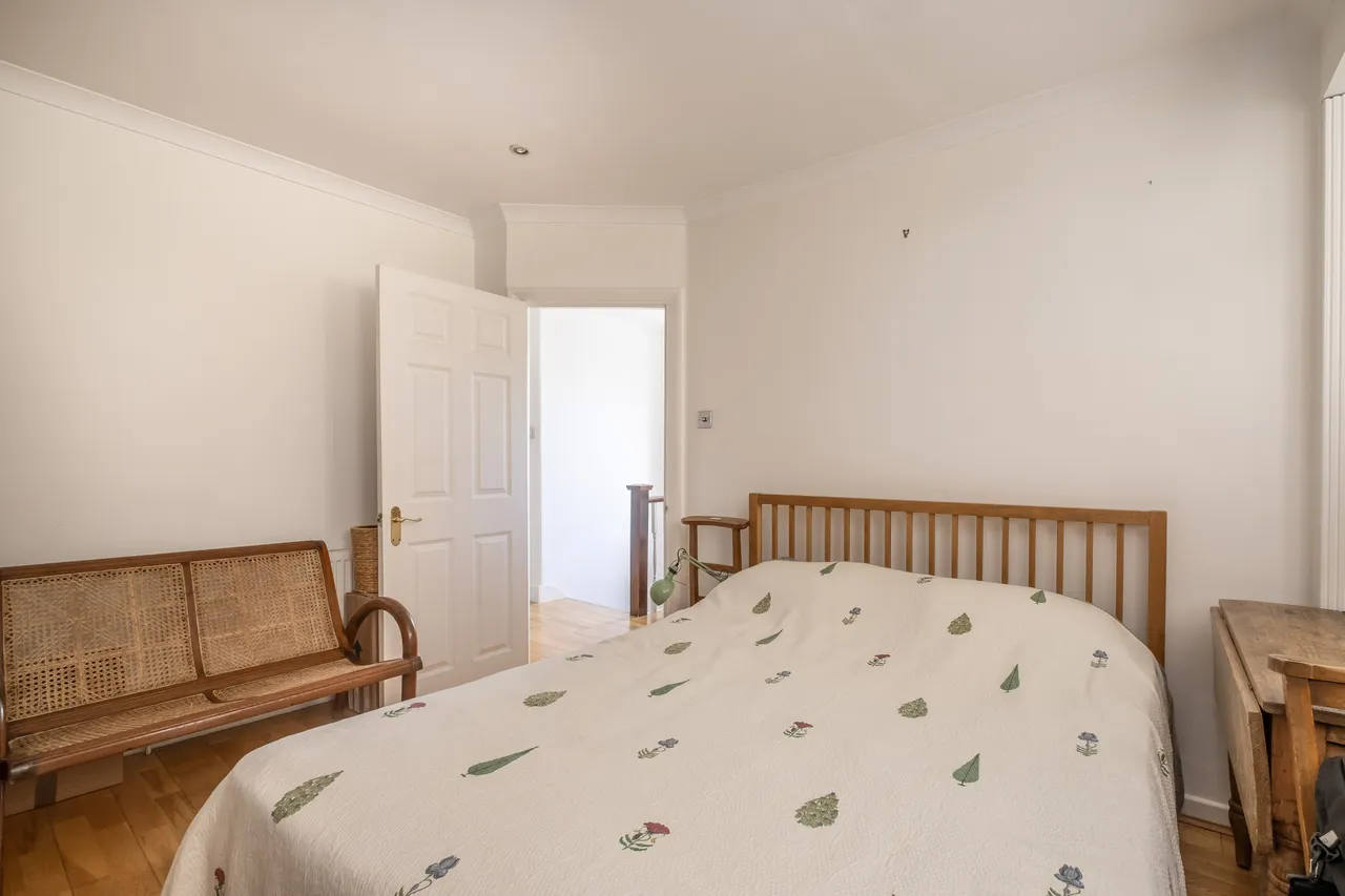 Upper Richmond Road, LONDON, SW15, photo 5