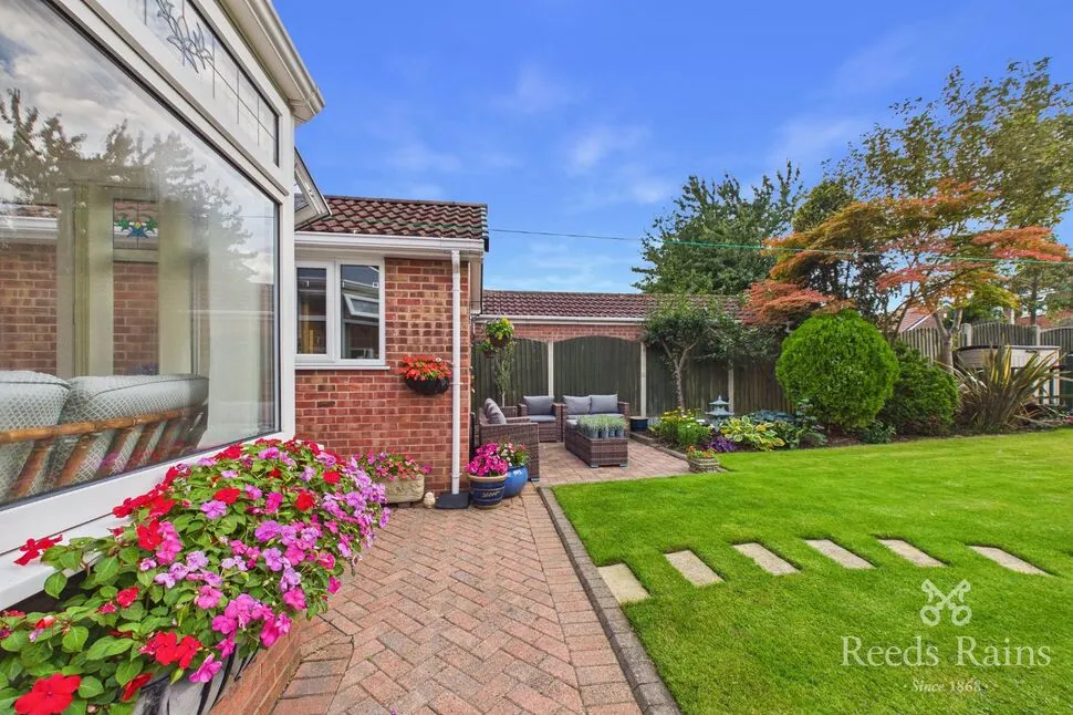 Hillcrest Road, Castleford, WF10, photo 20