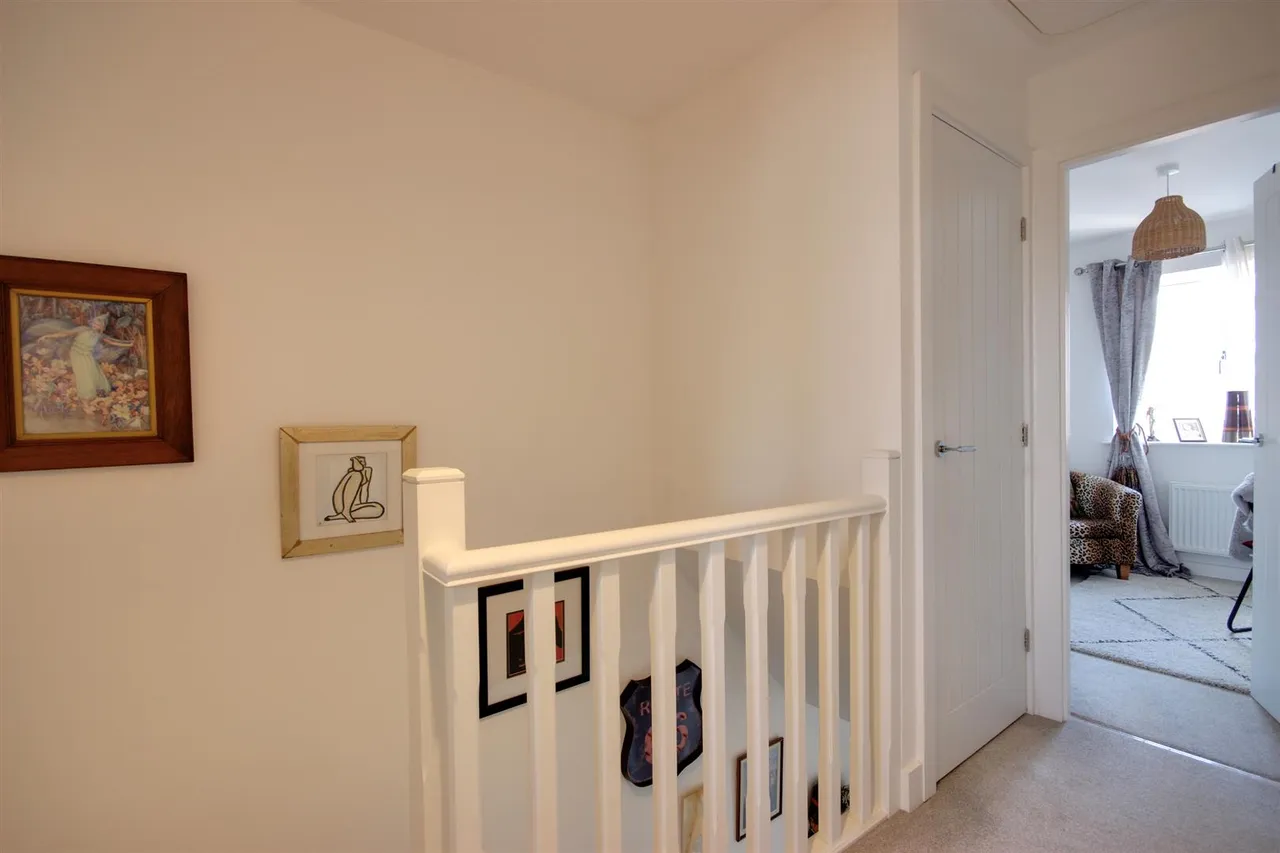 Wordsworth Avenue, Kirk Ella, photo 16