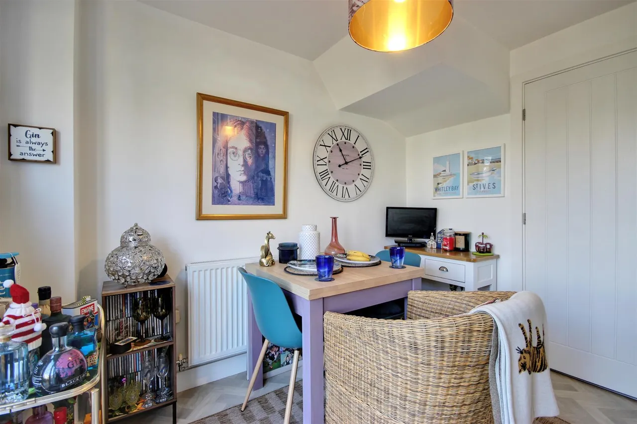 Wordsworth Avenue, Kirk Ella, photo 6