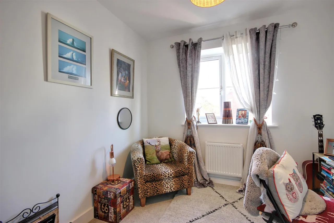 Wordsworth Avenue, Kirk Ella, photo 14