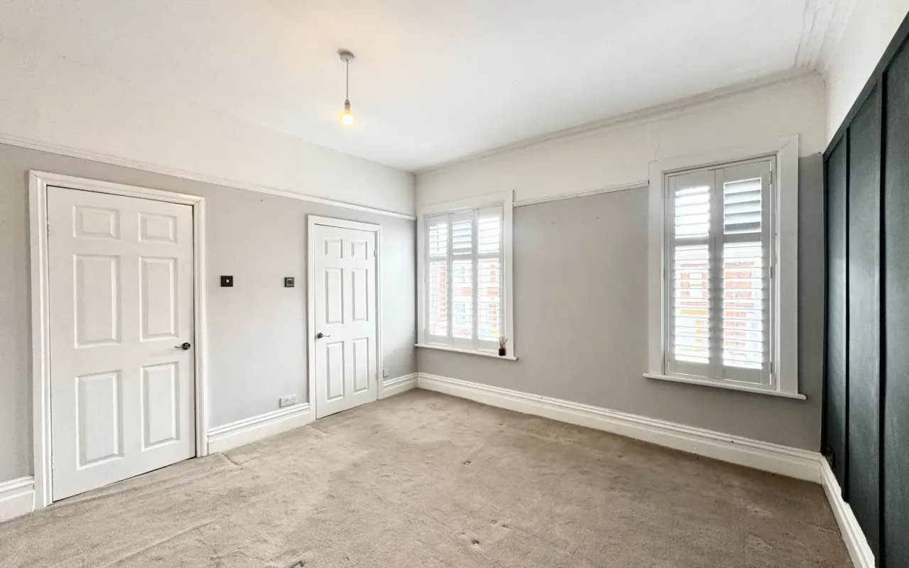 Dentons Green Lane, Dentons Green, photo 17