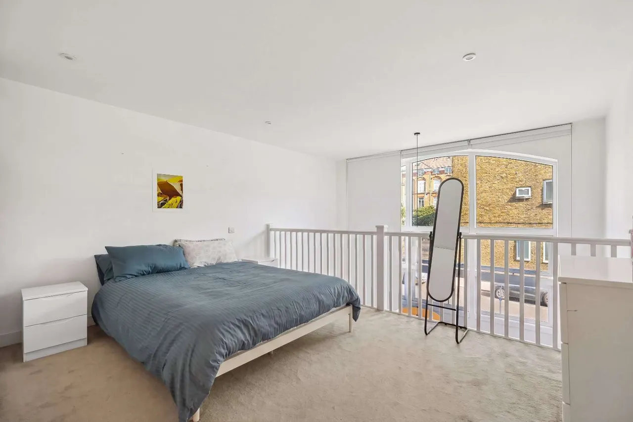 Clyde Square, London, E14 7TD, photo 4