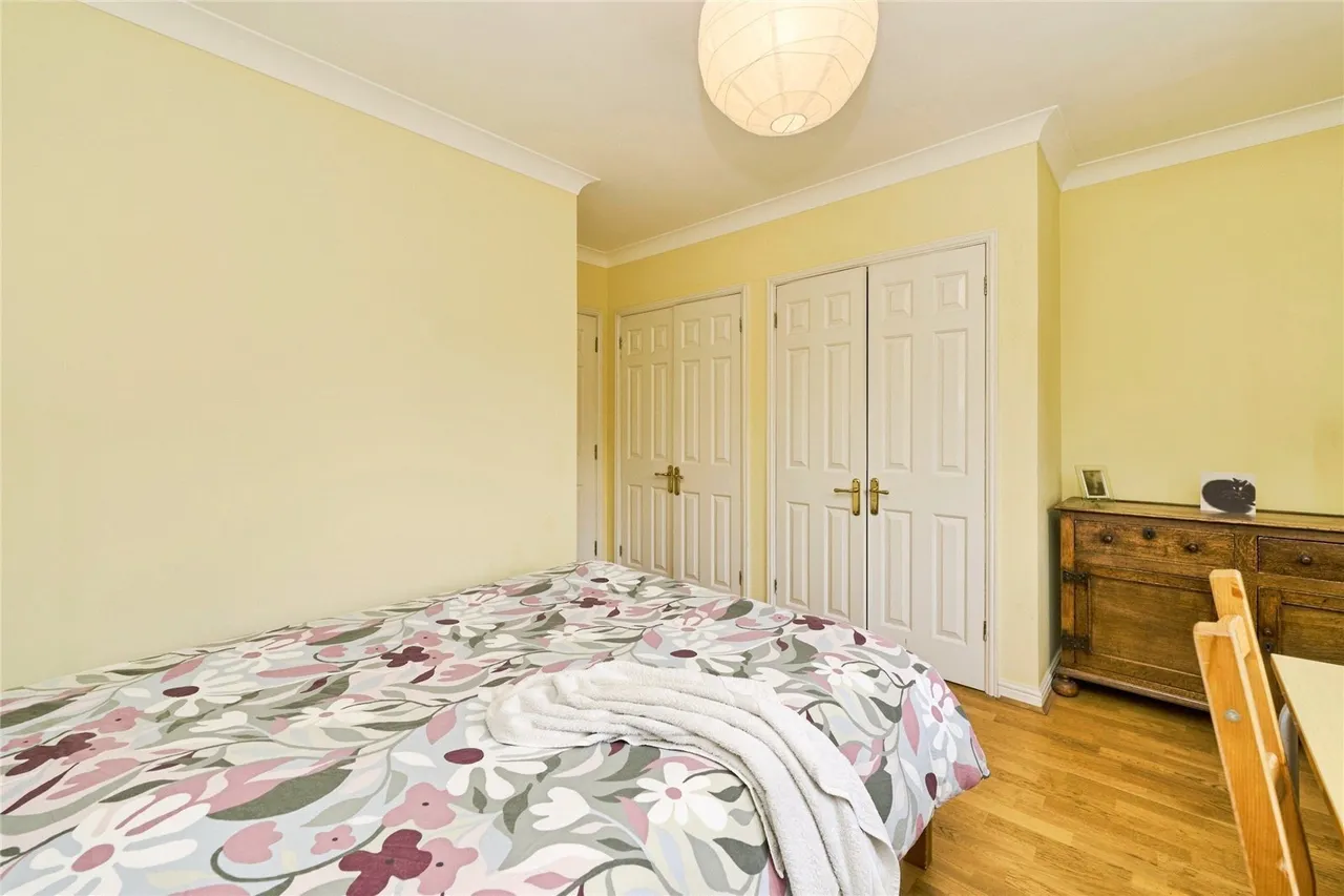 East Lane, Kingston upon Thames, KT1, photo 12