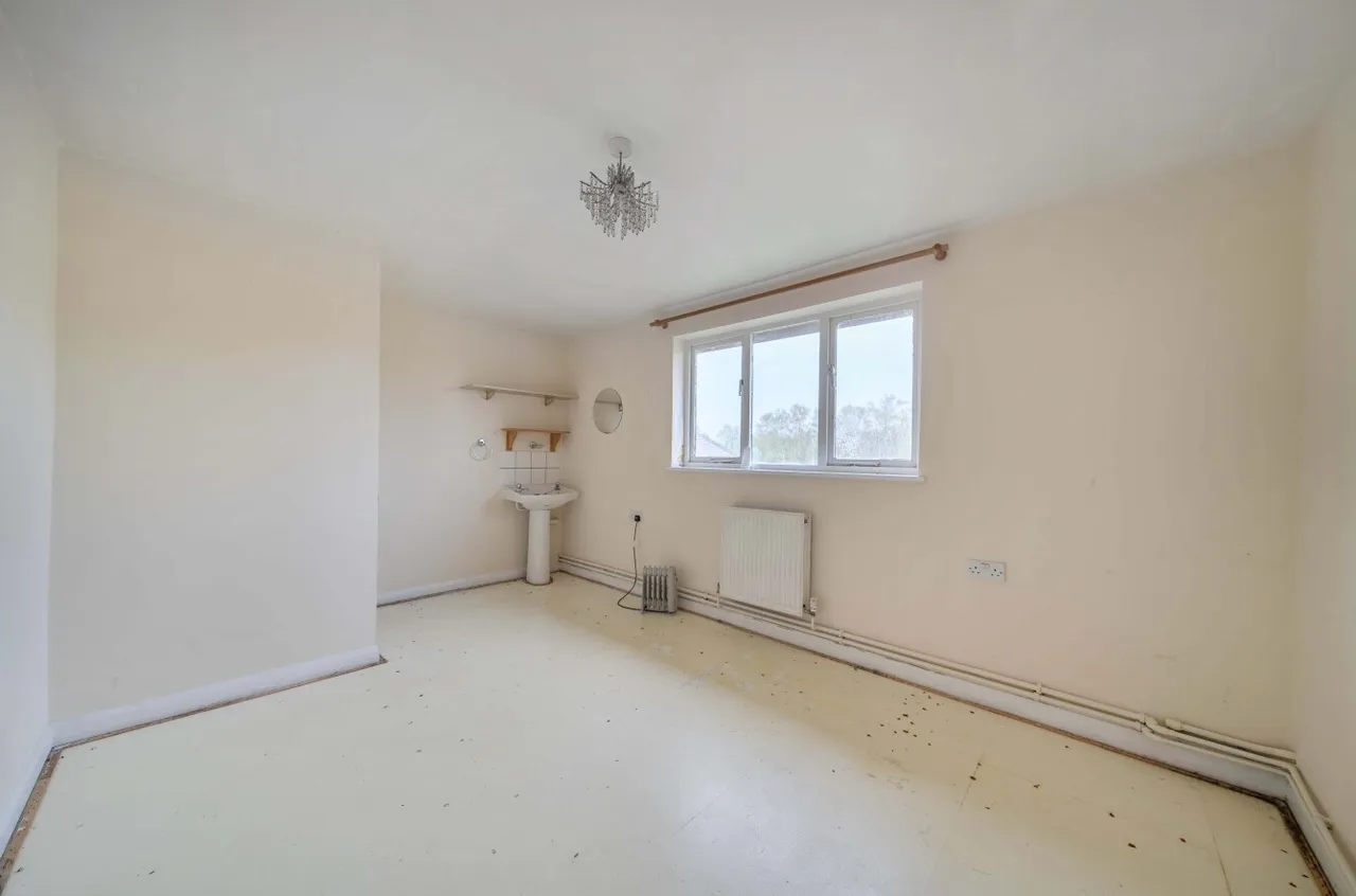 The Granary, Satins Hill Farm, TN17, photo 9