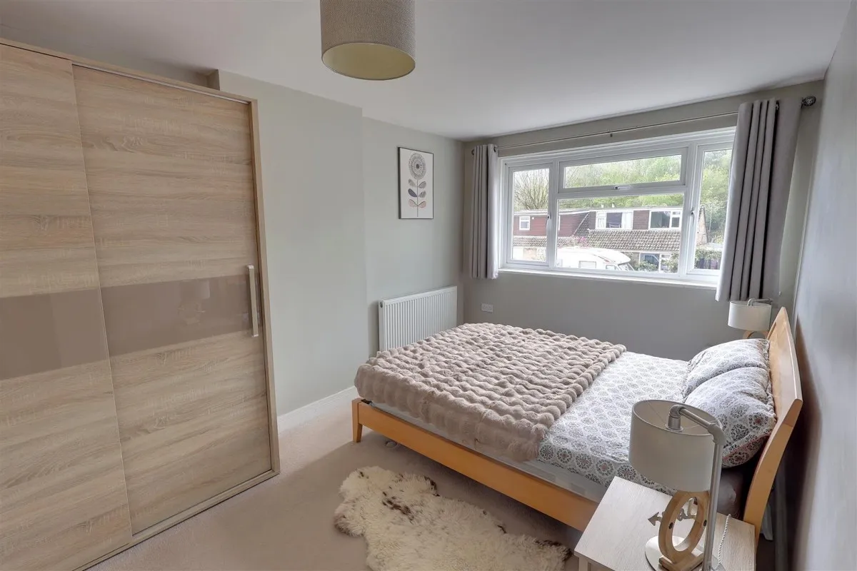 Knights Crescent, Newent, GL18, photo 7