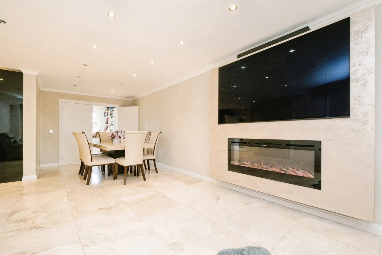 Don Way, Romford, RM1, photo 9