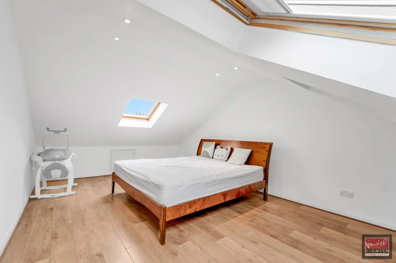 Springfield Road, Ashford, TW15, photo 11