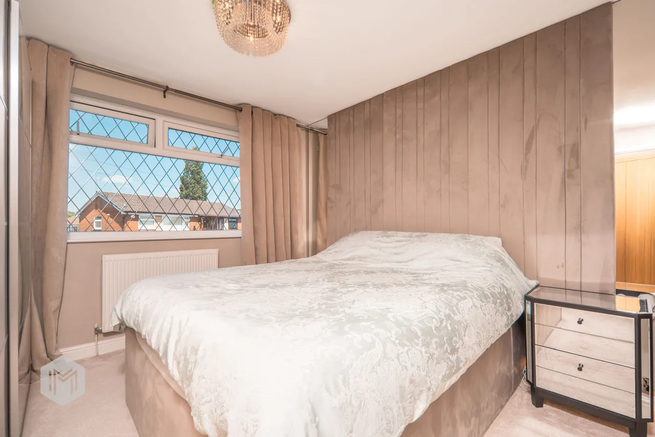 Mendip Close, Bolton, BL2 6LG, photo 9