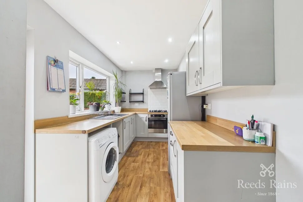 Askam Avenue, Pontefract, Wakefield, WF8, photo 11
