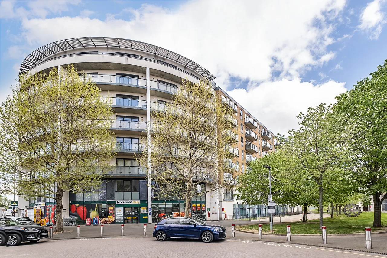 21 Durnsford Road, London, SW19, photo 2