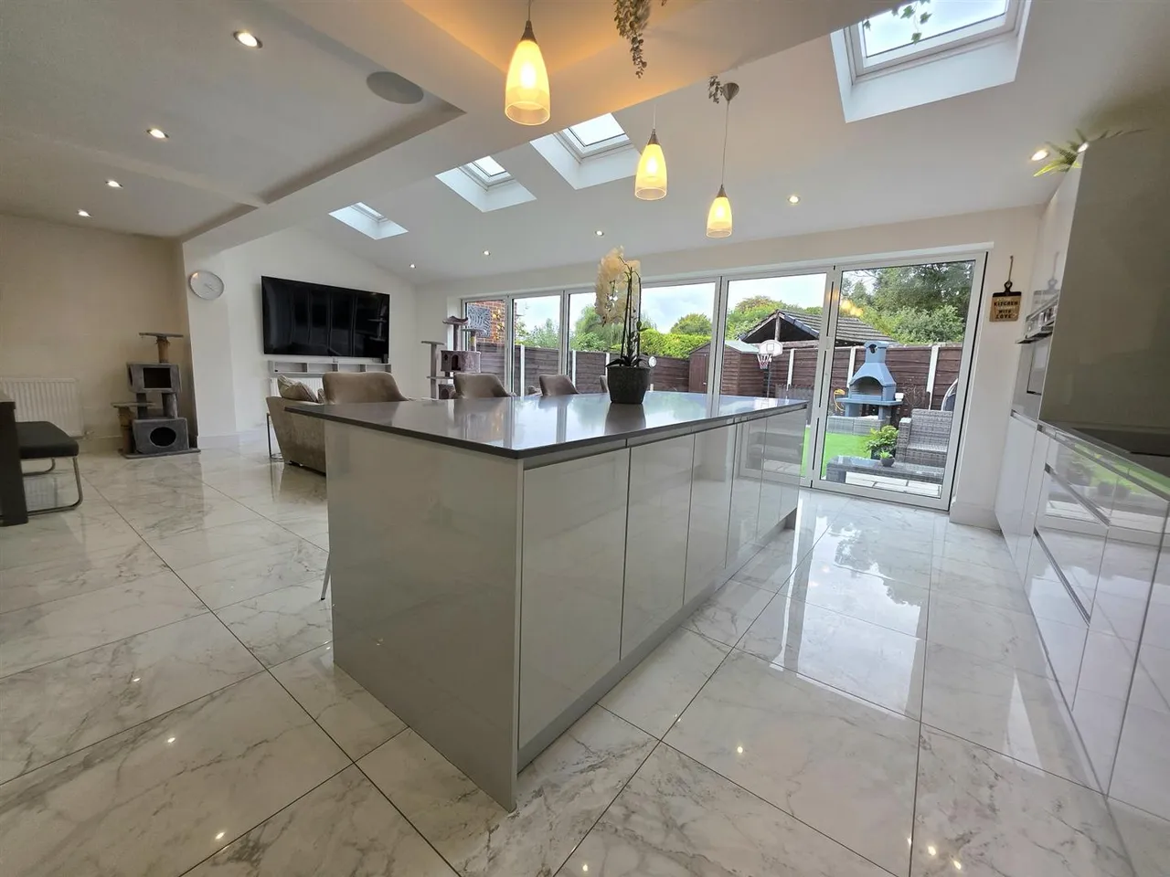 Carnoustie Drive, Heald Green, photo 2