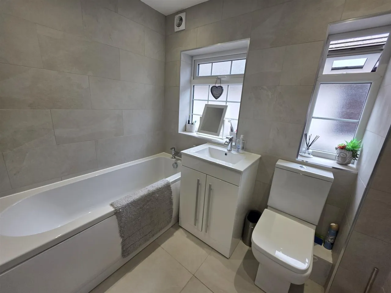 Carnoustie Drive, Heald Green, photo 17