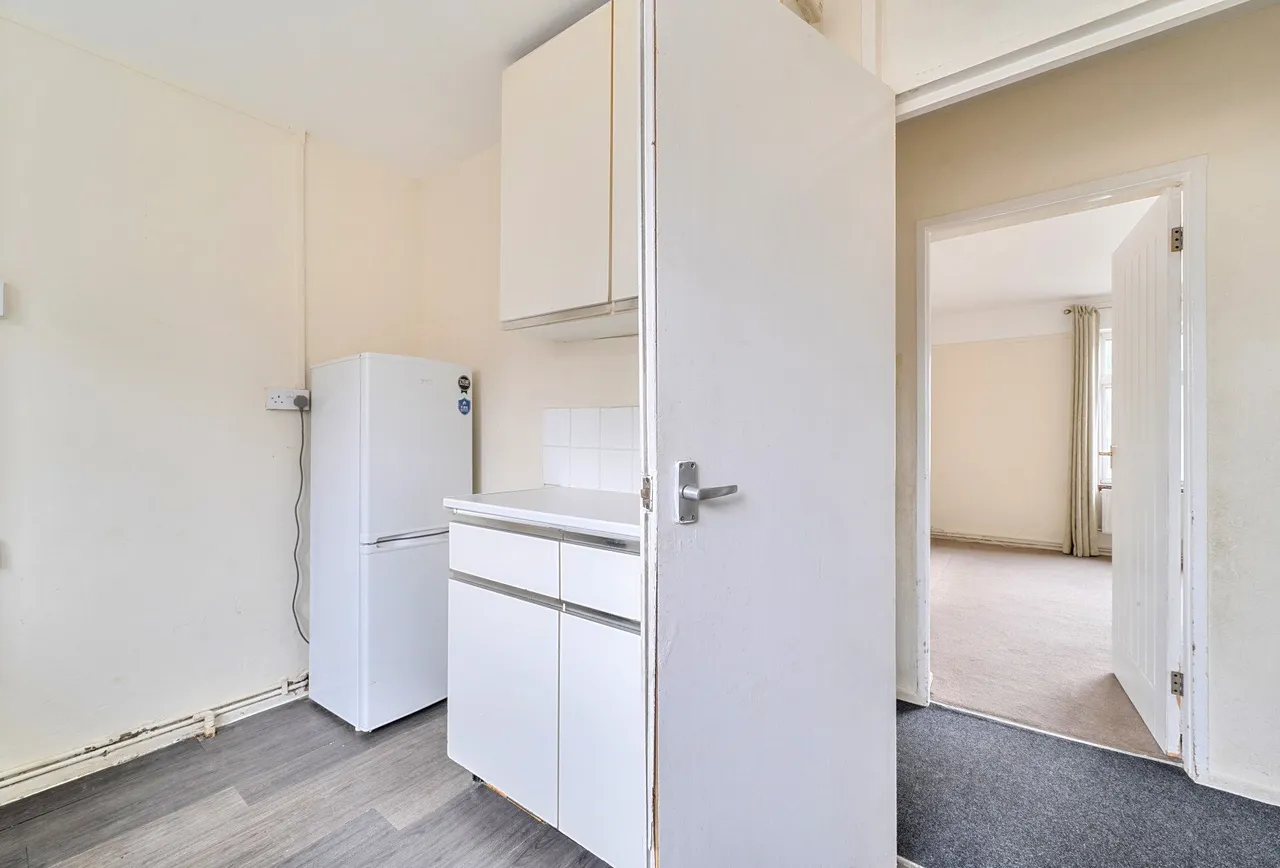 Pipers Green, London, NW9 8UH, photo 10